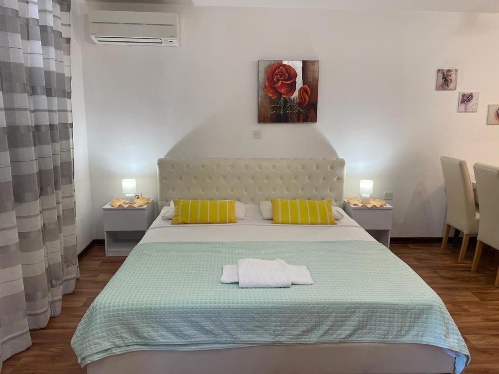 Apartmani Mavrinac Nerezine Rom bilde